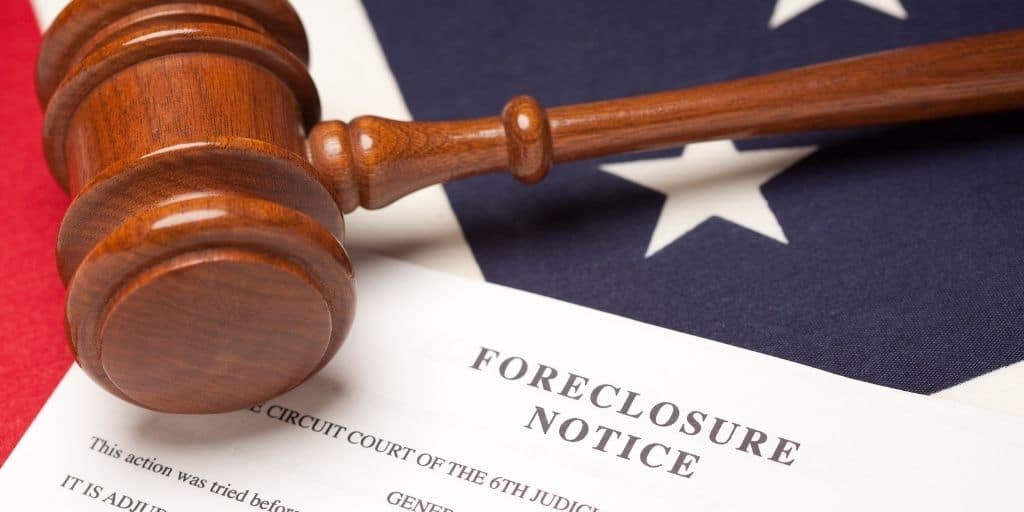 Explaining Judicial and Nonjudicial Foreclosure Differences